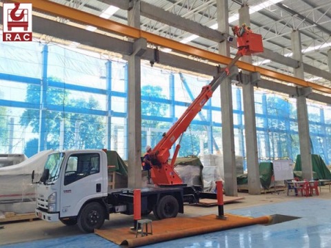 เช่ารถกระเช้ารายเดือน